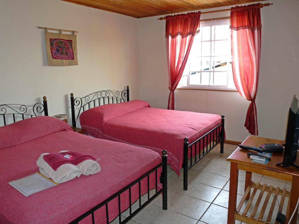 Hotel Posada Isla Chica Bocas del Toro Room photo