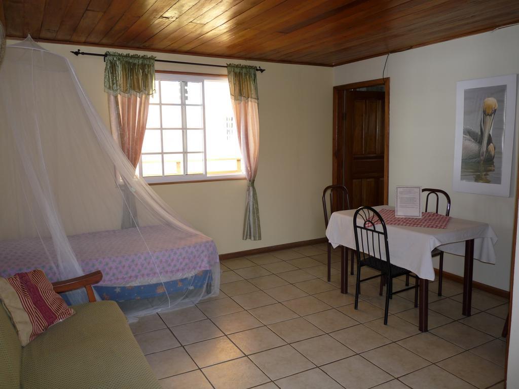 Hotel Posada Isla Chica Bocas del Toro Room photo